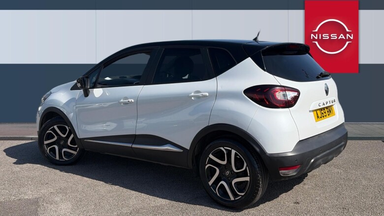 Renault Captur 0.9 TCE 90 Iconic 5dr Petrol Hatchback